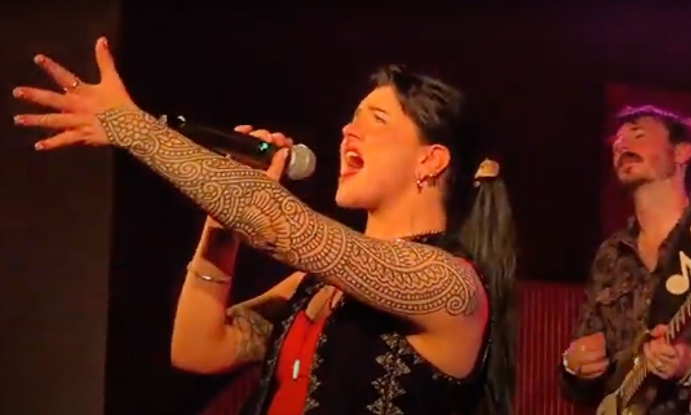 KRISSY MATTHEWS FEAT. KIM JENNETT